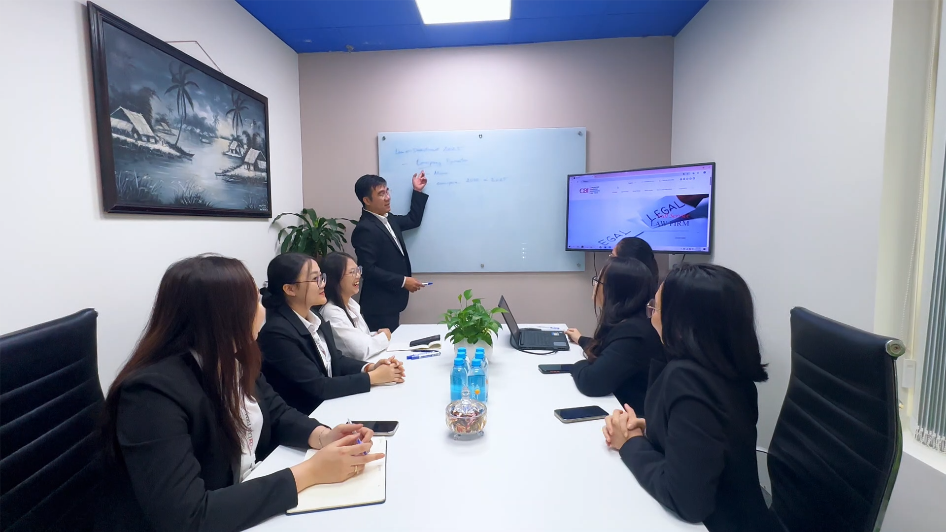 Đội ngũ VLIC Consulting 01